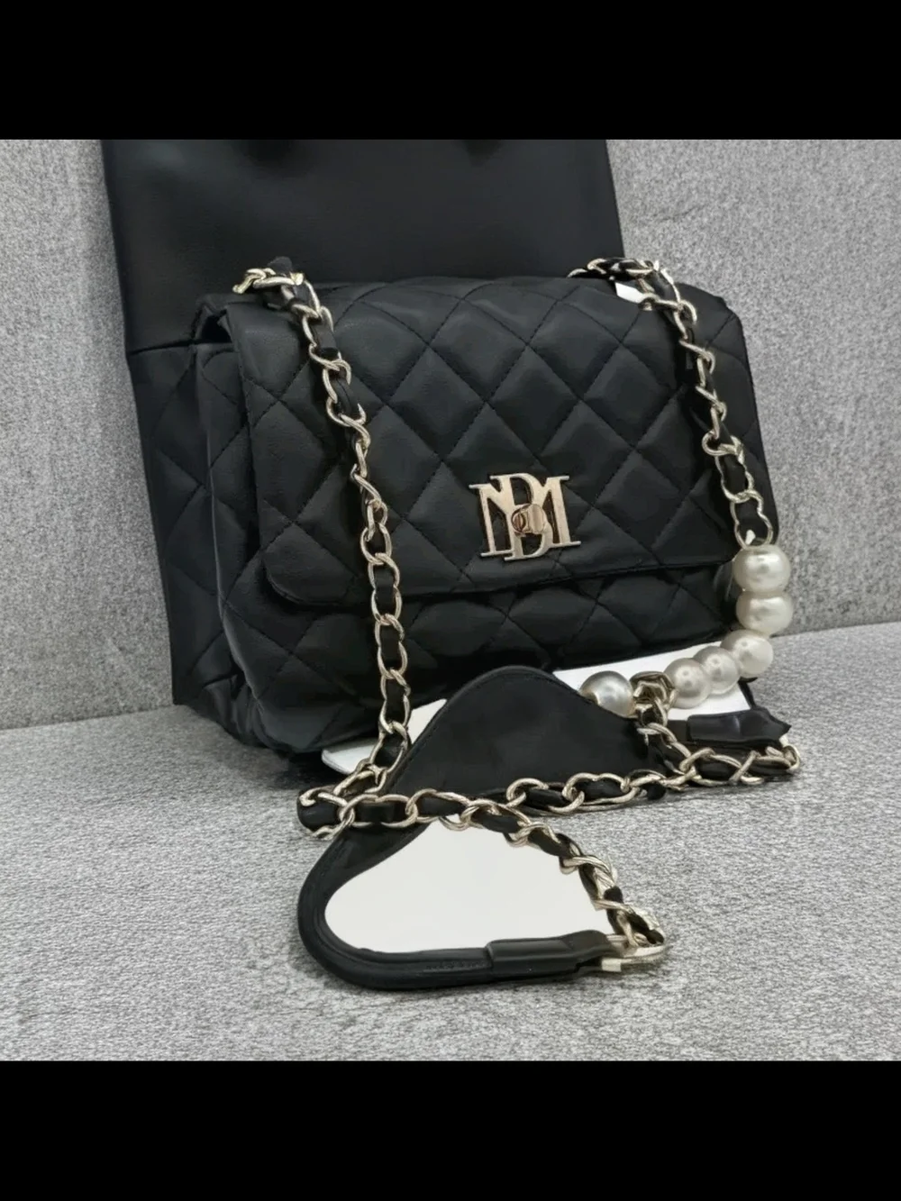 Badgley Mischka Black Quilted Crossbody with Gold Chain & Pearl Detail - Picture 4 of 4